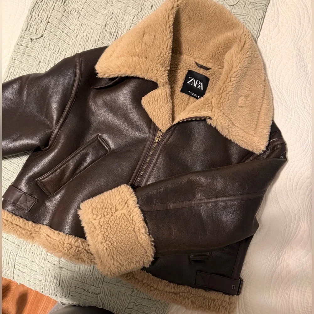 Zara Dark Brown Jacket with Cream Shearling - Picture 2 of 5